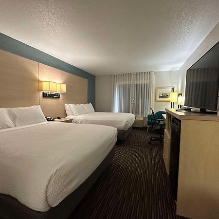 เบสต์ เวสเทิร์น วอเตอร์ทาวน์ Hotel Watertown ภายนอก รูปภาพ